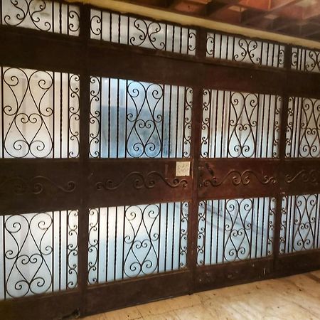 Jessy Lovely Apartment In Heliopolis Kairo Exterior foto